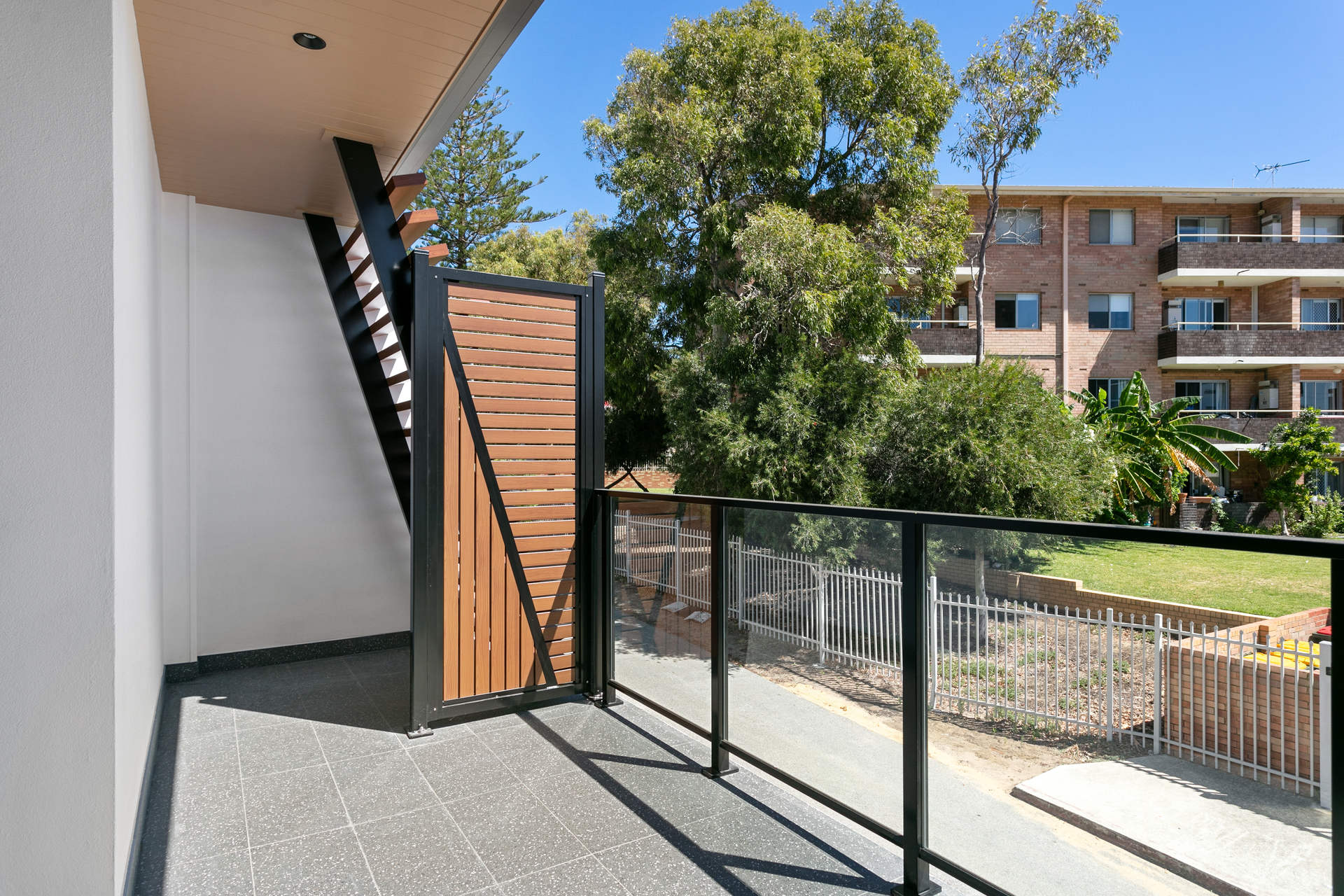 Bold @ 21 Cambridge Road